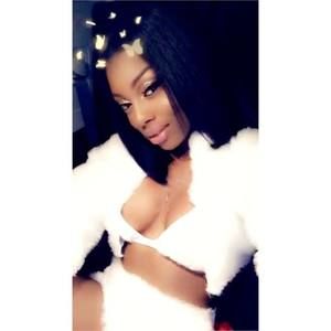 Meet your Posher, Nina